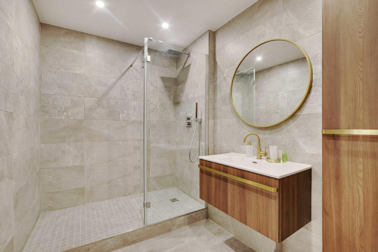 باريس Magnificent Apartment 3Bdr-6Pax Batignolles المظهر الخارجي الصورة